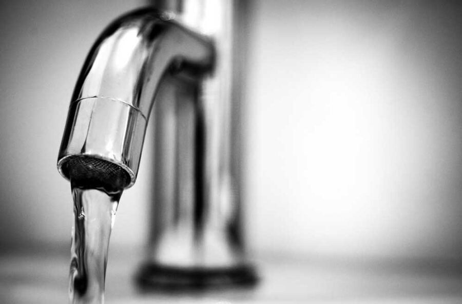 Ogrzewacze wody przepływowe – czy są opłacalne?